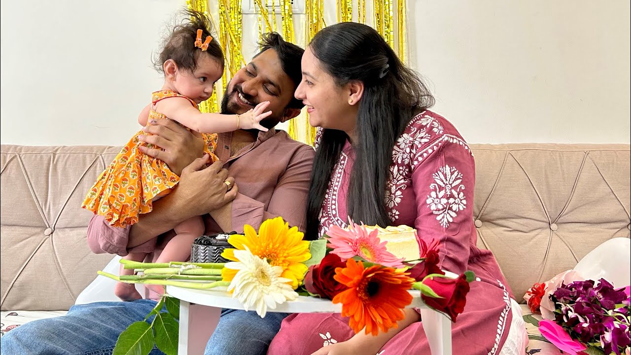 Snowy & Piyu दोघांचा Birthday एक सोबत Celebrate केला!🥳| Snowy Turned 5 Months Old | PriyankaPrakash