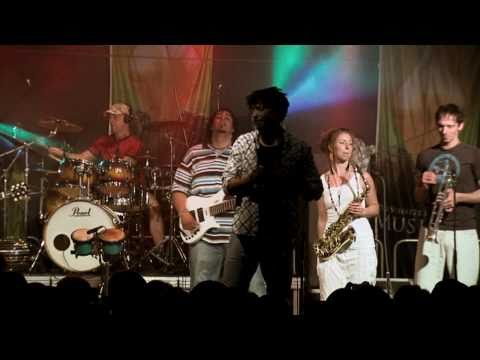 Oku and the Reggaerockers - Ein Lied zum Tanzen 2010 (live)