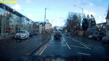 Traffic lights? Useless!