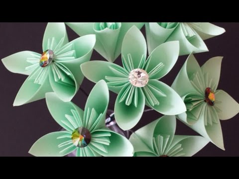 Video: Fiori Di Carta Fai Da Te: Crea Un Bouquet Eterno