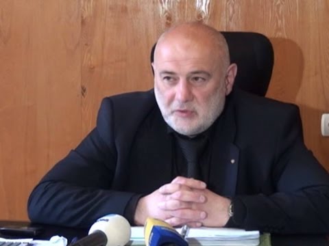 ათწლიანი ერთგულება დასრულდა-დავით რაზმაძემ რესპუბლიკური პარტია დატოვა 16.05.2016