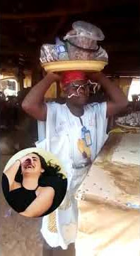 Sana,arka Mutuncinka yanda wani mai tallan kwakwa ke baje hajar sa ta fannin wake kwakwar