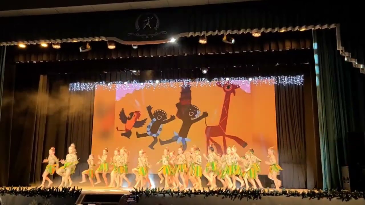 Новогодний концерт в ДК ст.Елизаветинская Танец 