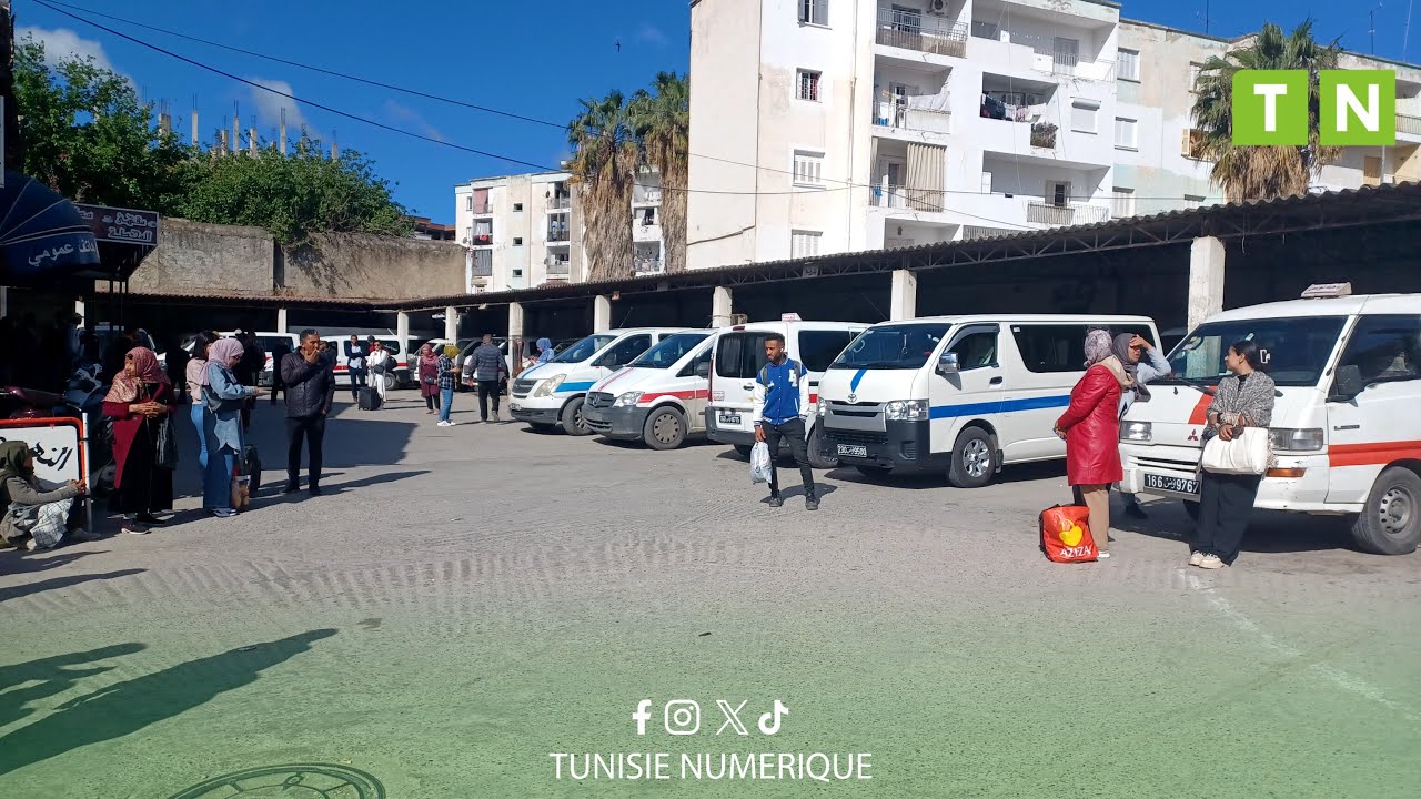 باجة : سواق سيارات الأجرة 