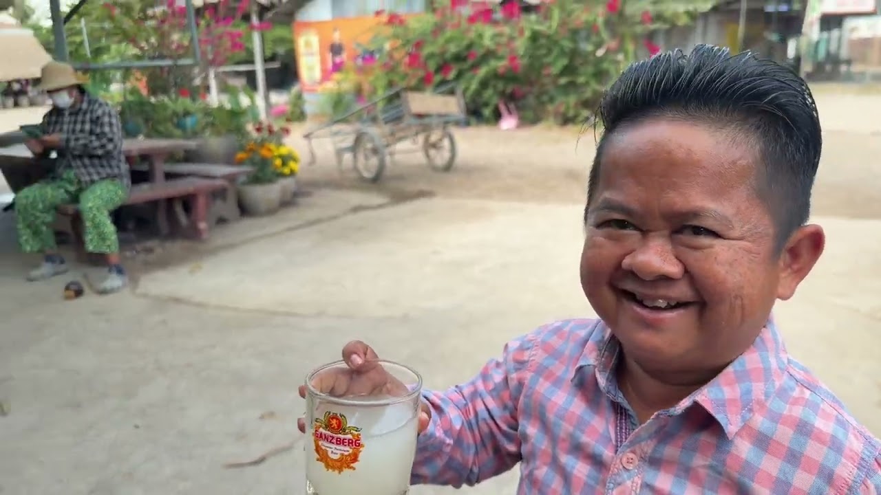 នាយក្រិនទិញអំពិល