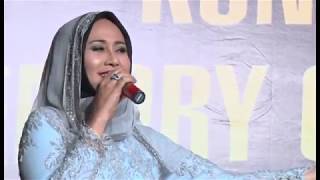 dian piesesha - satukan hati kami konser lawas