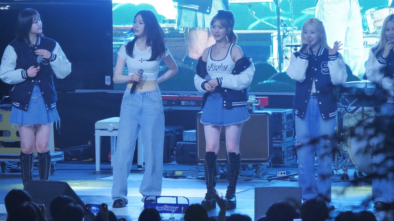 [Full Ver.] 240521 Weeekly 위클리 - Good Day & VROOM VROOM & Hello 외 1곡 (서울시립대 축제) 직캠 fancam by zam