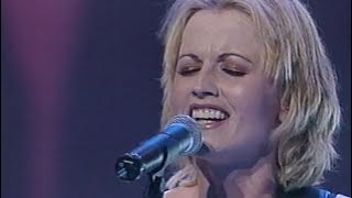 The Cranberries - Promises (Live) (1998)