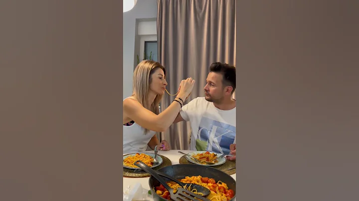 Pasta couple #shorts - DayDayNews