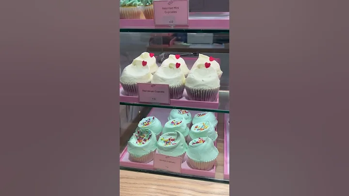 Valentines day special cupcake #trending #valentine #shorts #food #cupcake #cake #love