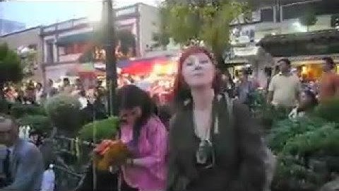UN DOMINGO EN LA ALAMEDA