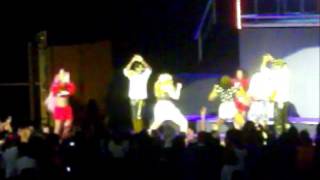 Omg Girlz Twerk In PHILLY