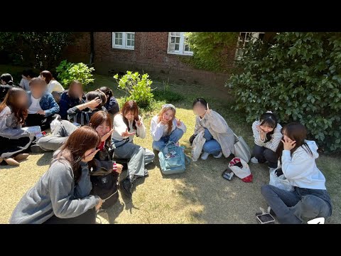 大学の芝でピクニックした日🧺⚜️