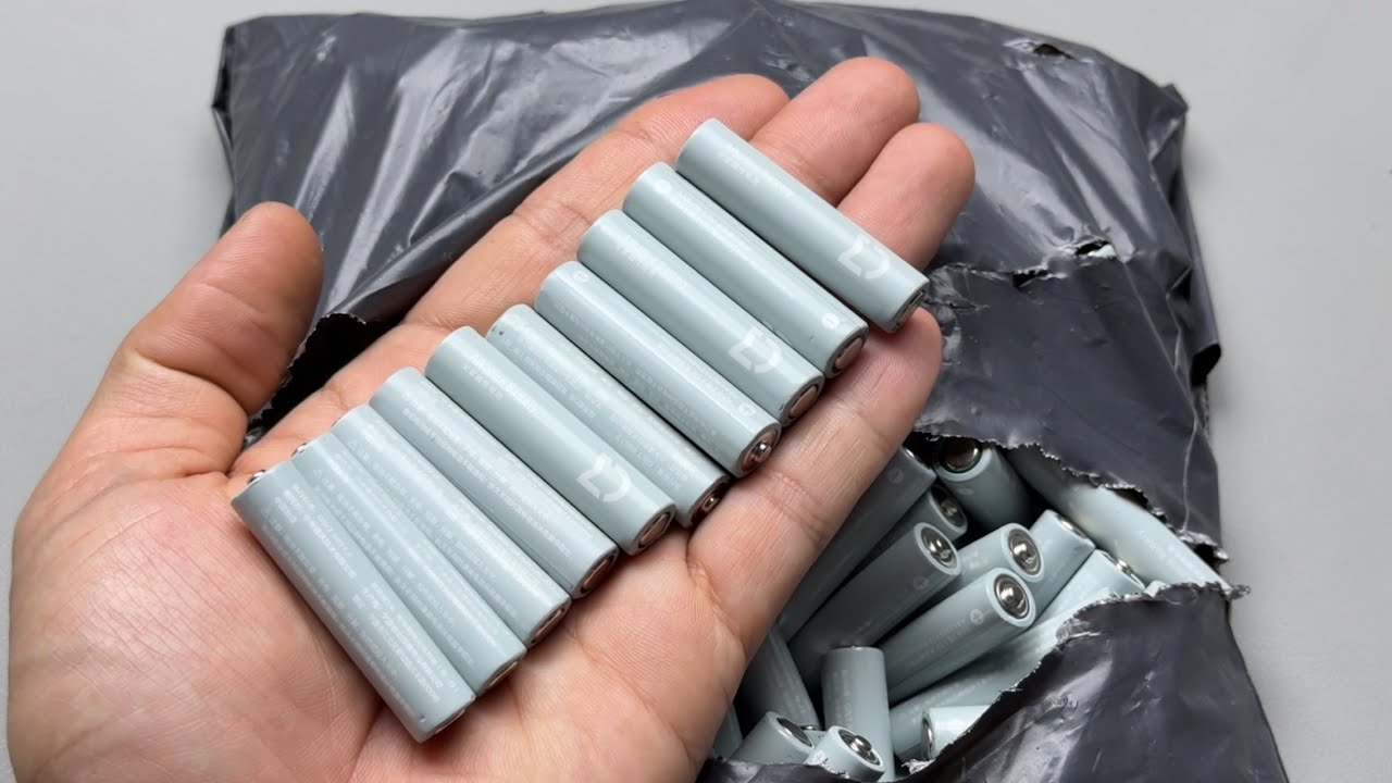 Pin này sịn lắm luôn, tai nghe thu âm, máy lọc không khí, máy masage cầm tay