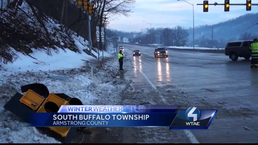 Freezing rain leads to several crashes on icy roads - YouTube