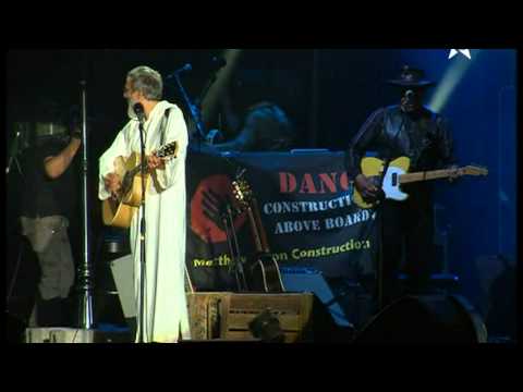 Yusuf Islam (Cat Stevens) - Peace Train - in Mawazine 2011