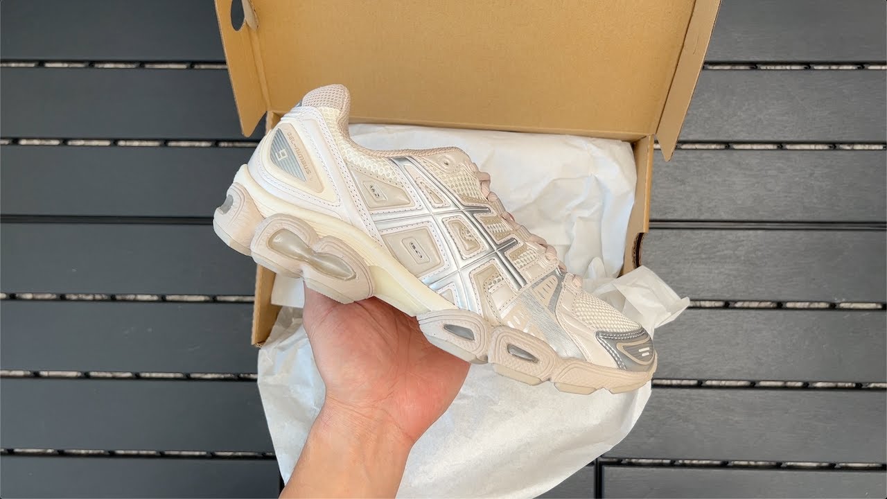 【Asics】 正規品★ (W) Gel-Nimbus 9 Cream Mineral Beige maxresdefault.jpg