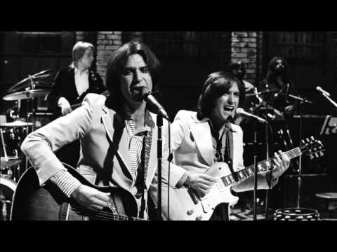 Don't Forget to Dance, The Kinks   1983