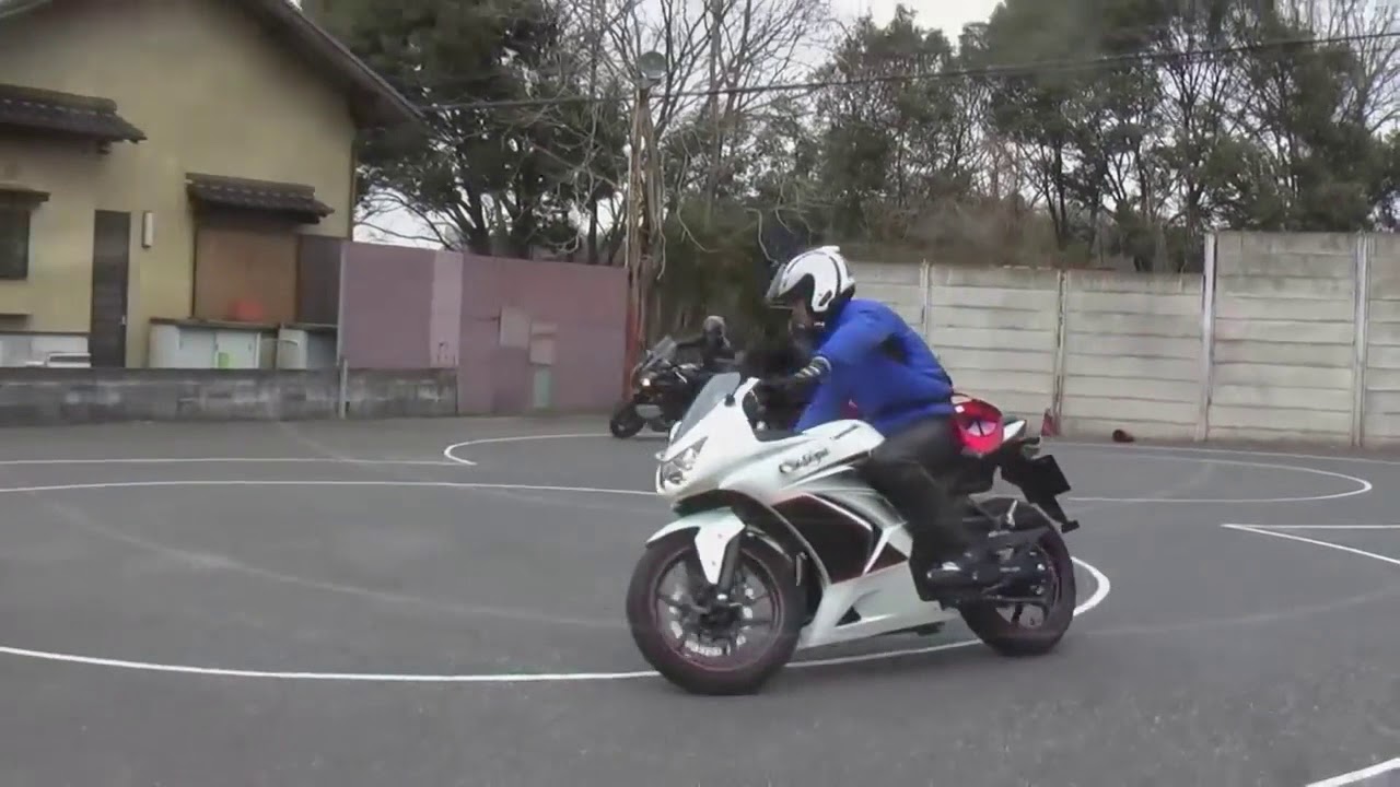 バイクのワインディングが上達する方法 上手くなる方法 練習方法 Youtube バイクのワインディングが上達する方法 上手くなる方法 練習方法 Youtube