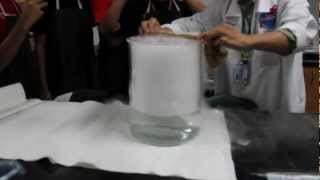 AP Chemistry Fun Lab - Carbon Dioxide(Dry Ice) Soap Bubble.m4v