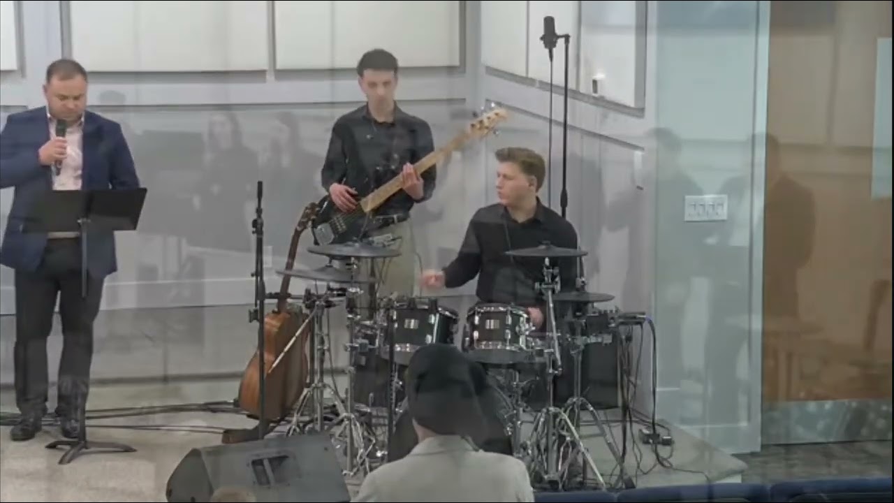 Grup mixt - Dar mai puternic decât vuietul apelor mari 