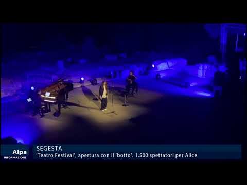 ‘Teatro Festival’ di Segesta, apertura con il ‘botto’. 1.500 spettatori per Alice