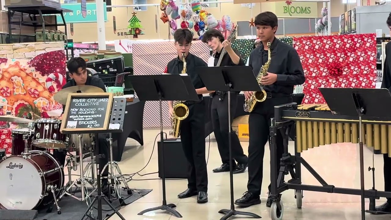 Strasbourg St. Denis (live at HEB) - River City Jazz Collective