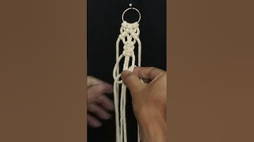DIY Macrame Keychain #macrame #macrametutorial