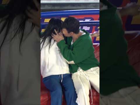 기습 뽀뽀 Shorts