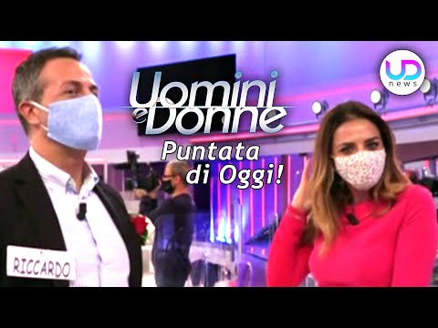 Uomini e Donne, Puntata di Oggi: Riccardo Esce con Roberta!