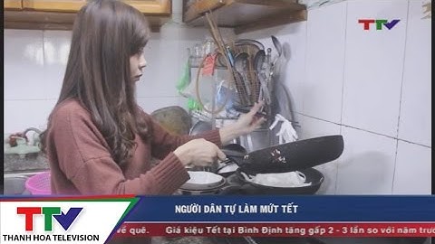 Người dân tự làm mứt tết