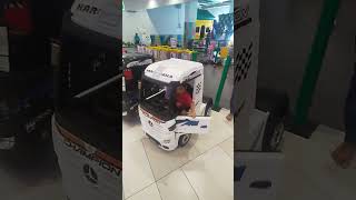Download Lagu pilot Lori cilik MP3 Download Lagu pilot Lori cilik MP3
