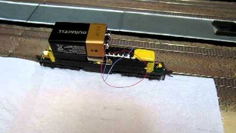 DCC Lenz Gold Mini Stay Alive Left / Read Through technology