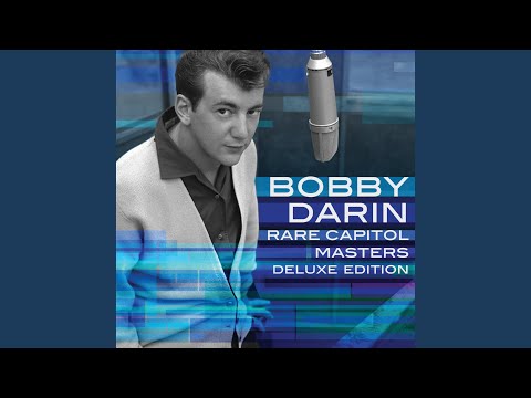 Putar When My Baby Smiles At Me - Bobby Darin