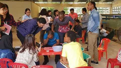 International student practice tagging catfish, tilapia and shrimp at RIA2 (VLIR program)