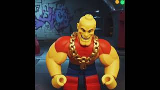 LEGO con músculos nunca faltan al gym y sin carbohidratos en la mañana
