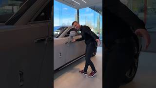 Take a look inside the NEW Rolls Royce Spectre #rollsroyce #rollsroycecar #rollsroyceworld