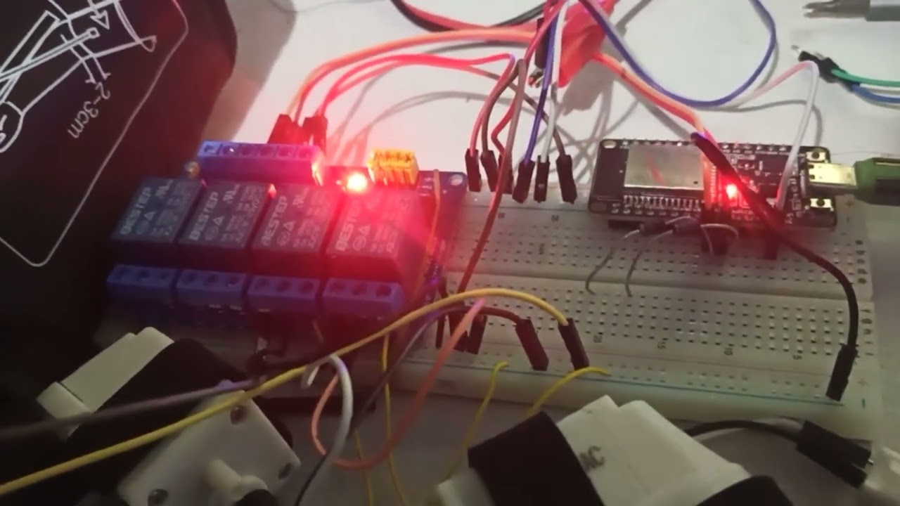 Membuat alat pijat pneumatic dengan esc32 devkit c v1 wifi