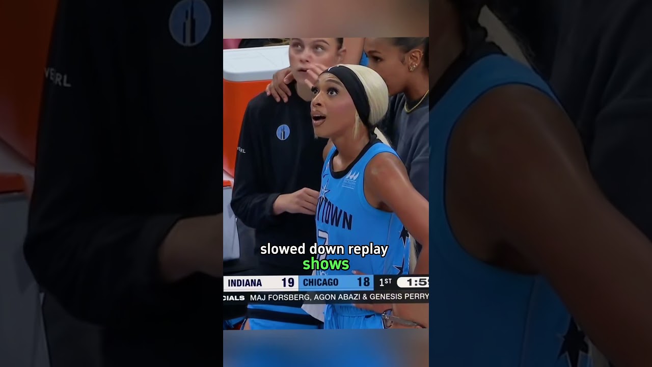 #sophiecunningham #dijonaicarrington #indianafever #wnba