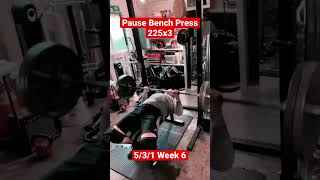 Pause Bench Press 1x3@225 #liftingweights #powerlifting #benchpress #chestworkout #strengthtraining