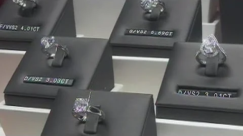 Girl sought in $4.6M Hong Kong diamond heist - DayDayNews
