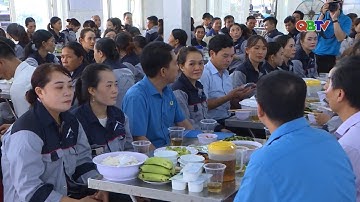 “Bữa cơm Công đoàn” tri ân người lao động | QBTV