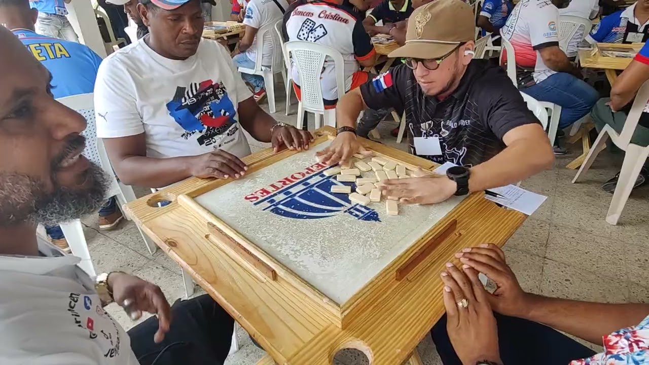 Torneo dominó la Vega nacional 