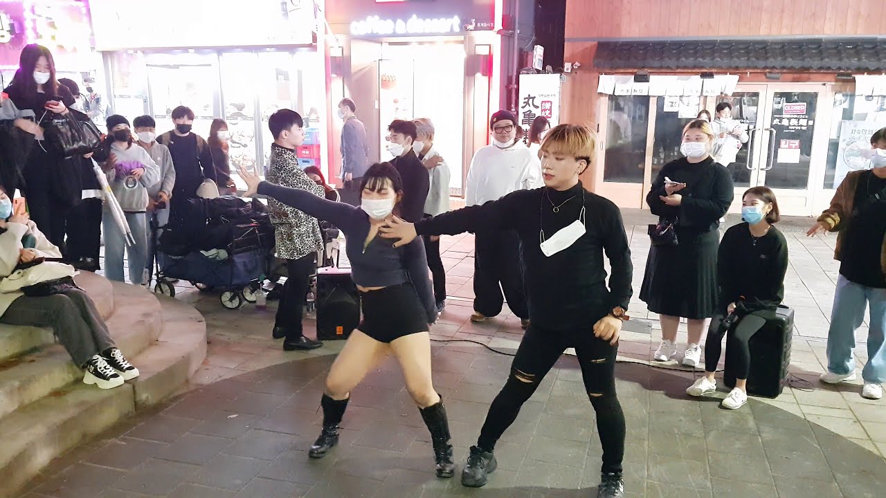 20201101 홍대 레드크루,에너자이주 버스킹허용 첫날 레전드조합(Legend combination) 버스킹 07 - Crazy(미쳐)_4minute(포미닛)