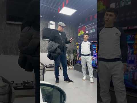 Урумчи,огромный рынок Хуалинь