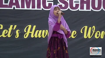 Wisuda Angkatan XII SDIT Buahati - Lagu Setinggi Langit oleh Naura