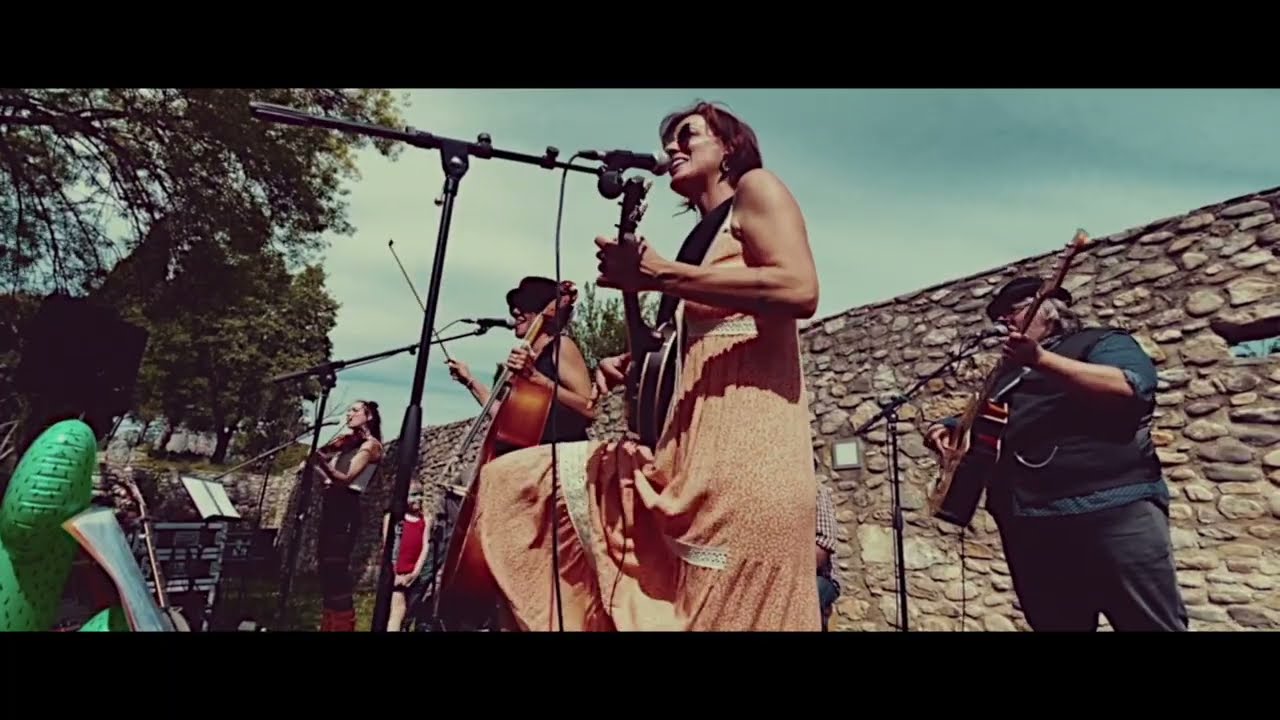 SKUNK LIVE SESSIONS #2 - THE LOST DEAD MOVING SPAGHETTI HEROES - DUNGEON SONG (Bridge City Sinners) adlı videoyu YouTube'da izle SKUNK LIVE SESSIONS #2 - THE LOST DEAD MOVING SPAGHETTI HEROES - DUNGEON SONG (Bridge City Sinners) adlı videoyu YouTube'da izle