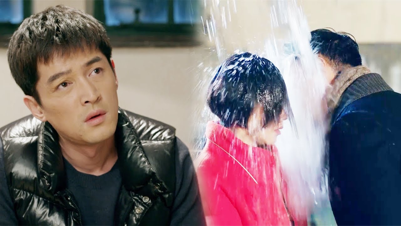 Жена в измене! Муж останавливает страсть, вылив ведро холодной воды⚡