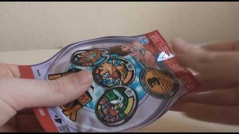 Yokai Watch: English Series 2 Yo-kai Medals Blind Bag Unboxing