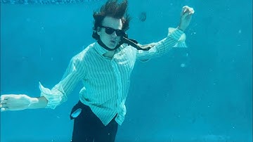 Whitmer Thomas - Tilt [Official Video]